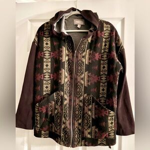 Forever 21 Women's Southwestern Aztec Print Zip Up. Size M. Unisex. Relaxed fit.